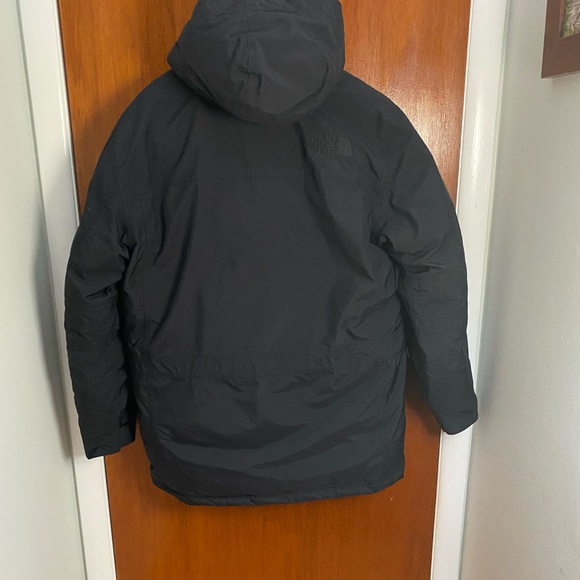 North Face parka, removable hood with face muffler. Warmth galore, size L, EUC - Picture 2 of 10